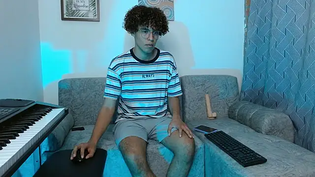 nickolas moon online show from January 13, 8:48 pm