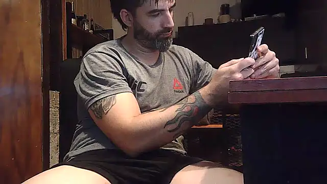 ozzypsico13 online show from January 21, 12:57 am