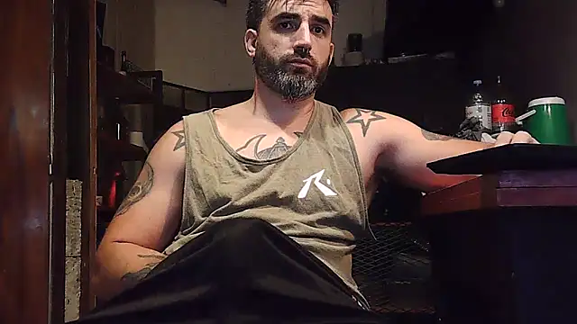 ozzypsico13 online show from March 2, 8:18 pm