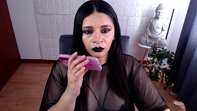 GODDESS EVANS online show from December 24, 7:22 pm