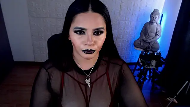 GODDESS EVANS online show from February 5, 8:25 pm