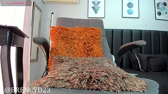 sexual diamond online show from December 13, 5:10 pm