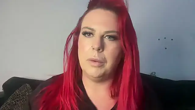 Snapshot of redxxxvixen chatting on February 14, 6:08 pm redxxxvixen online show from February 14, 6:08 pm