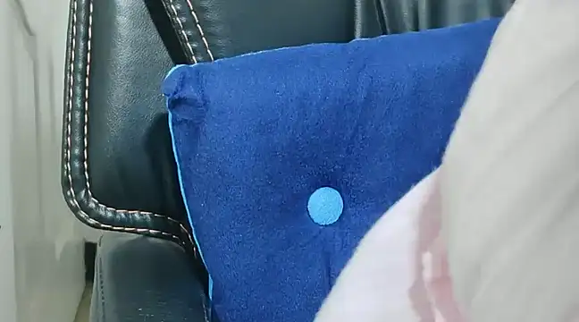 Snapshot of Anjali_cute-Pondati chatting on February 25, 12:13 pm Anjali cute-Pondati online show from February 25, 12:13 pm