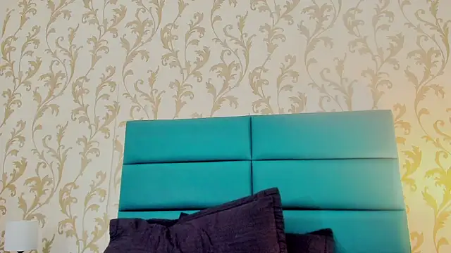 Snapshot of Amberr_Greyy chatting on December 14, 1:05 pm Amberr Greyy online show from December 14, 1:05 pm