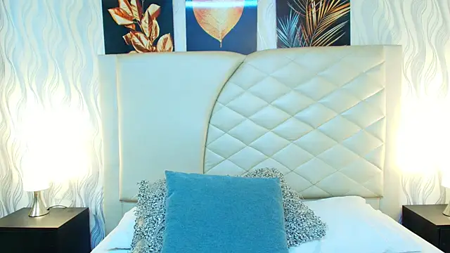 Snapshot of Amberr_Greyy chatting on November 27, 2:52 pm Amberr Greyy online show from November 27, 2:52 pm