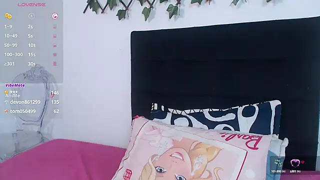 Snapshot of valeriagp chatting on September 19, 7:47 pm valeriagp online show from September 19, 7:47 pm