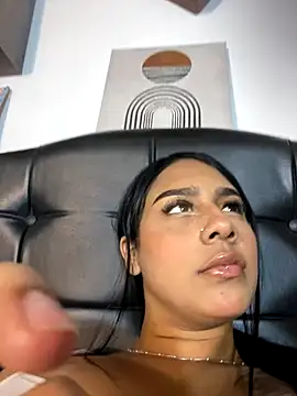 Snapshot of Shaarongp chatting on November 19, 3:28 am Shaarongp online show from November 19, 3:28 am