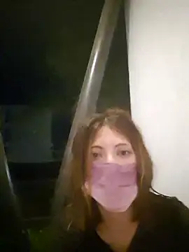 Lunababymylove online show from February 12, 4:01 am