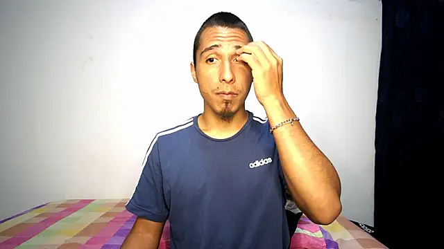 Snapshot of michaelhotbbc chatting on September 14, 4:11 am michaelhotbbc online show from September 14, 4:11 am