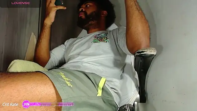 KaelMoreau online show from February 14, 1:56 am