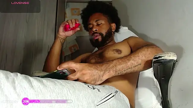 KaelMoreau online show from February 15, 2:47 am