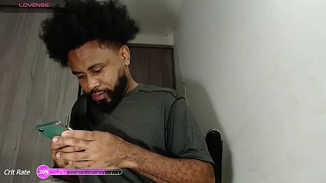 KaelMoreau online show from February 22, 6:28 am