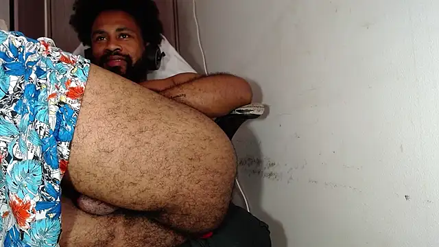 KaelMoreau online show from March 8, 4:50 pm