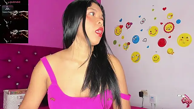 Snapshot of DIORA_Latina chatting on March 14, 6:32 am DIORA Latina online show from March 14, 6:32 am