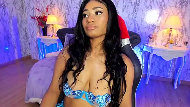 SpicyAmelia online show from February 3, 4:10 pm