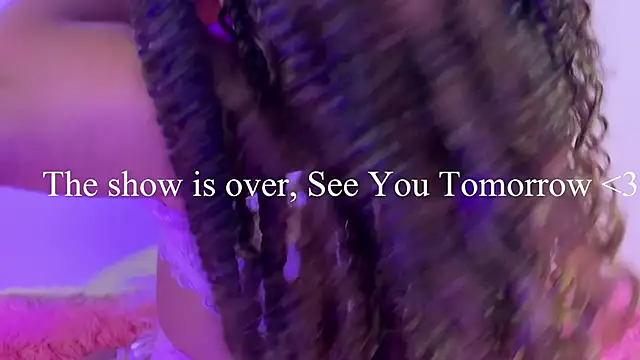 SpicyAmelia online show from February 19, 11:04 pm