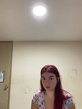 MiaLujan  online show from January 4, 11:11 am