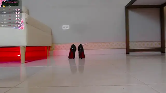 Camilaperson online show from January 14, 12:33 am