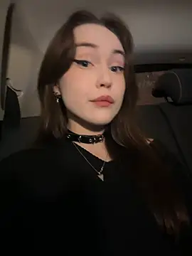 Peachy Dream online show from December 14, 9:35 pm