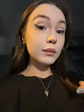 Peachy Dream online show from January 21, 9:15 pm