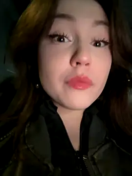 Peachy Dream online show from September 19, 6:19 pm