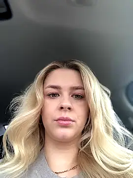 Love Bri online show from September 24, 10:07 am