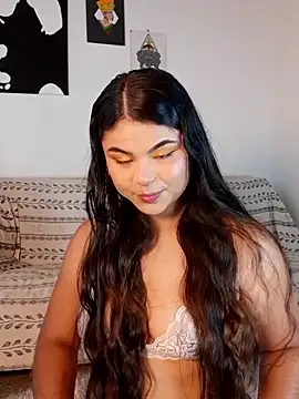 Cleo hills online show from March 20, 1:04 pm