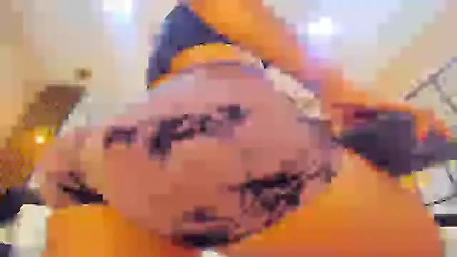 BellahColucci online show from December 14, 4:42 pm