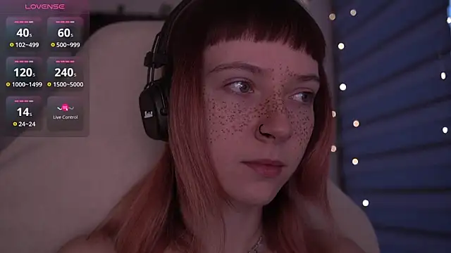 juliapie online show from February 7, 6:24 am