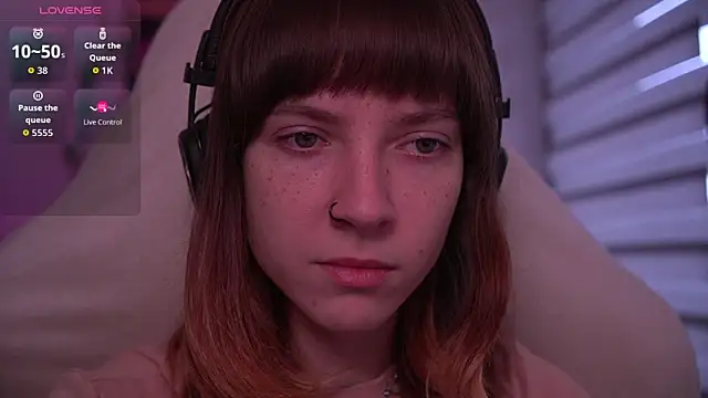 juliapie online show from October 9, 7:06 am