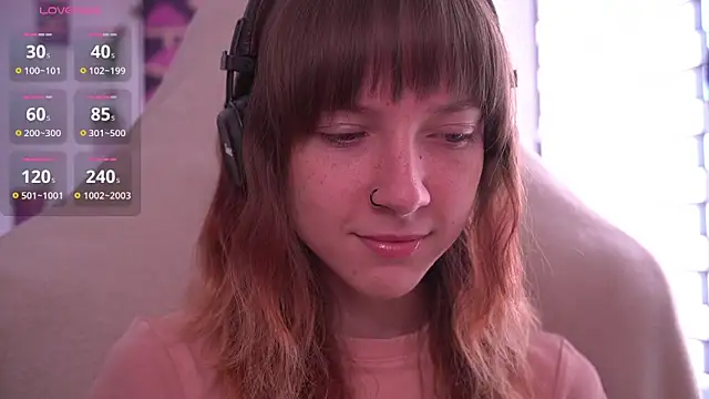 juliapie online show from October 19, 7:31 am