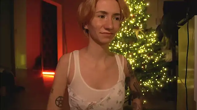 Snapshot of Arianna_Richi chatting on December 30, 5:48 am Arianna Richi online show from December 30, 5:48 am