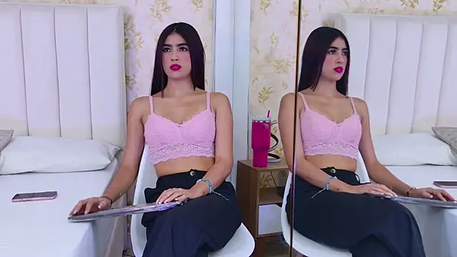 Mia-Monroe online show from September 8, 7:46 pm