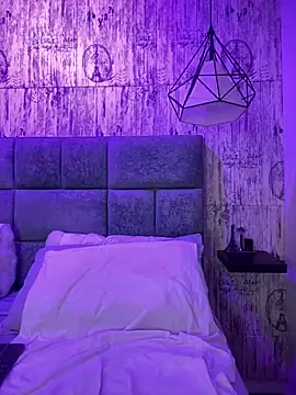 AbyThompson online show from February 4, 2:07 am