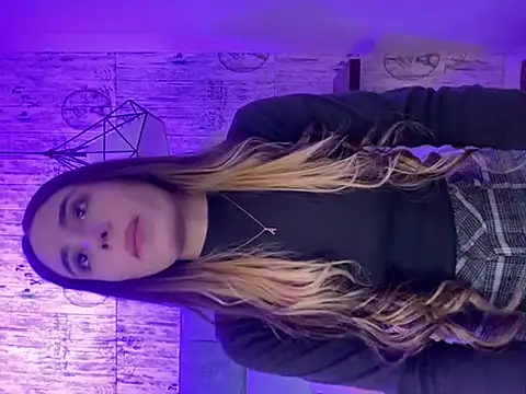 AbyThompson online show from February 6, 9:06 pm