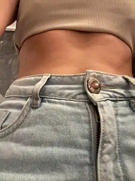 AbyThompson online show from March 3, 11:35 pm