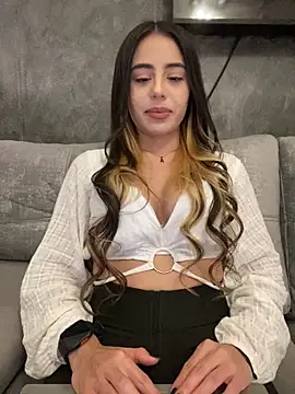 AbyThompson online show from March 15, 7:20 am