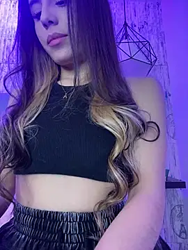 AbyThompson online show from March 18, 12:16 am