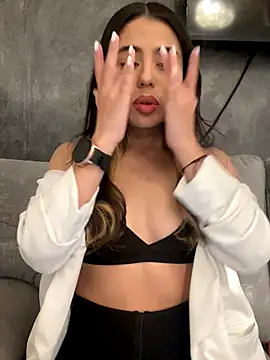 AbyThompson online show from September 24, 3:04 pm