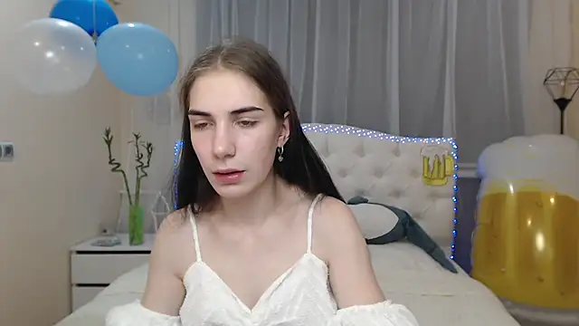 NikaStark  online show from September 18, 6:37 am