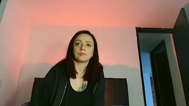 catalinamommyx online show from September 14, 2:05 pm