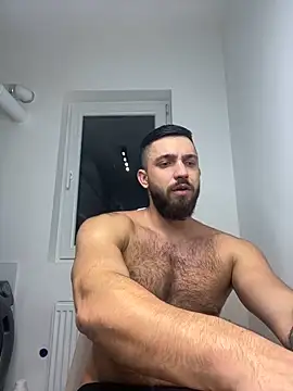 LoveIsBlind  online show from December 1, 10:32 pm