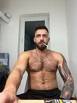 LoveIsBlind  online show from December 31, 4:49 am