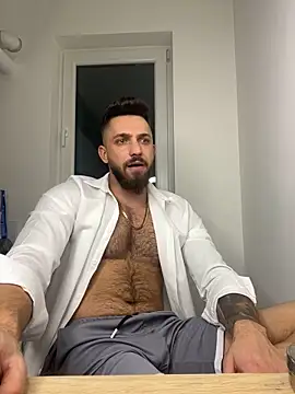 LoveIsBlind  online show from January 1, 12:21 am