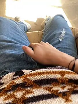 josle24 online show from January 13, 8:26 pm