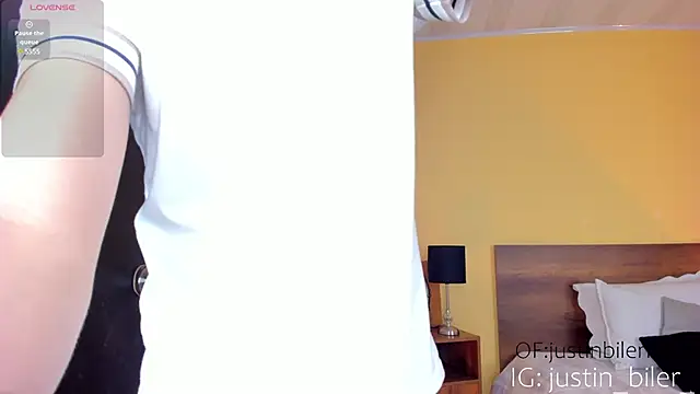 justinbiler online show from March 7, 3:18 pm