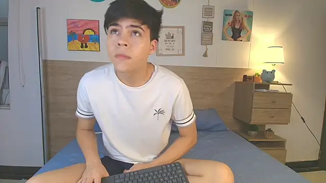 justinbiler online show from September 27, 1:05 pm