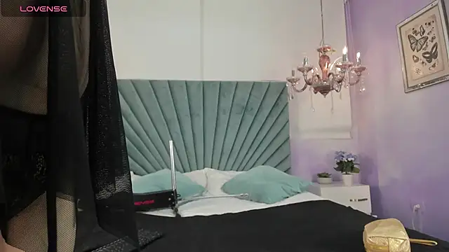 MADISSONLOVE  online show from February 17, 12:05 pm