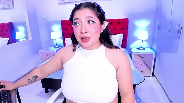 Emma monserrat online show from March 6, 7:43 pm